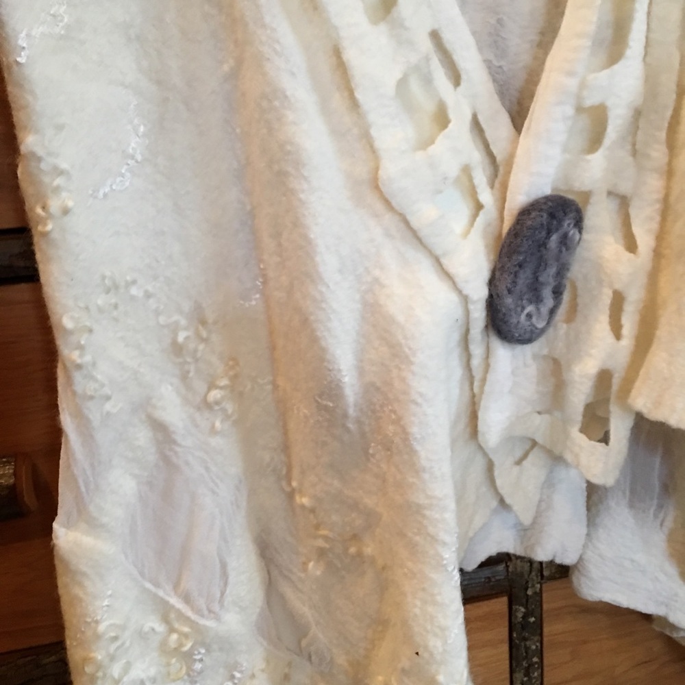 Felted Vest Handmade Beautiful! - Picture 7 of 8
